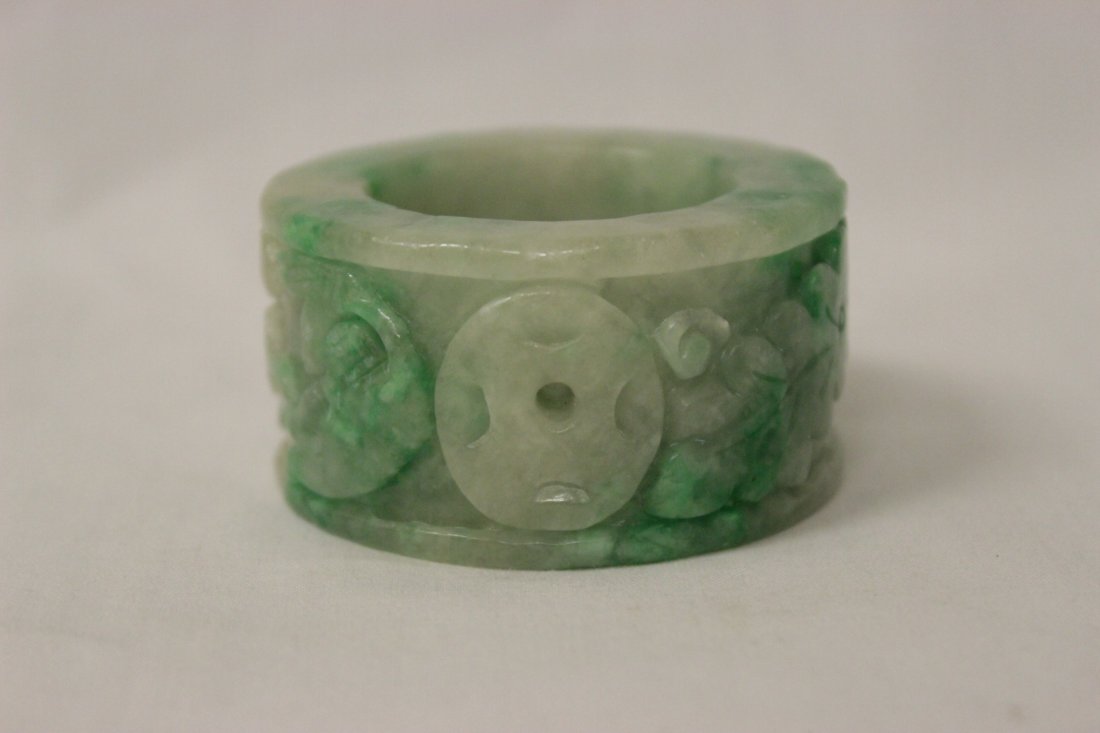 Chinese natural color jadeite carved piece (1 of 9)