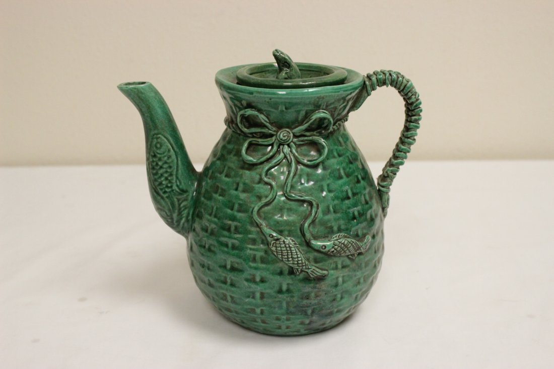 Chinese green glazed porcelain teapot (1 of 9)