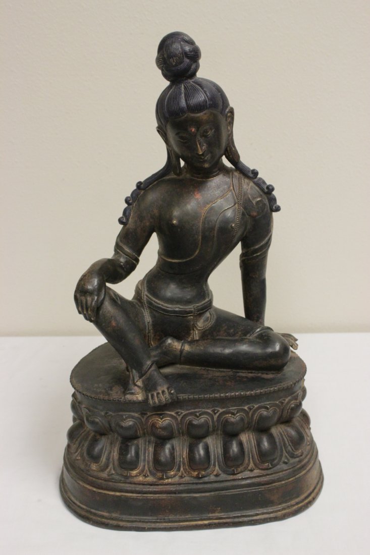 Large Chinese bronze sculpture (1 of 10)