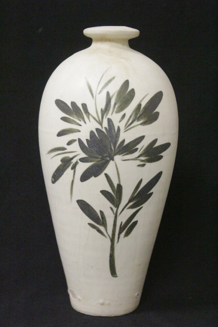 Chinese Tang style white pottery vase (1 of 10)