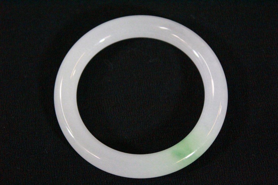 Chinese jadeite carved bangle bracelet (1 of 10)