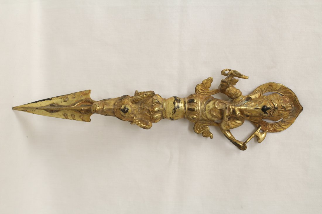 Tibetan gilt bronze scepter: Tibetan gilt bronze scepter, 13"L