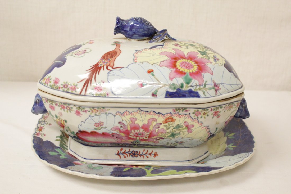 Chinese export style porcelain tureen w/ under plate (1 of 10)