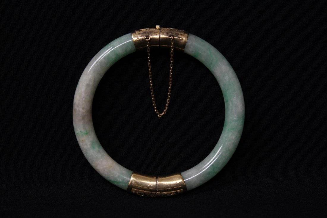 Chinese antique jadeite bracelet with 14K spacer (1 of 10)