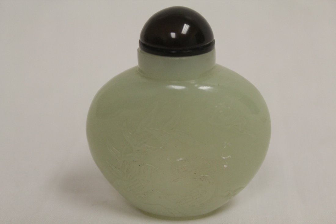 Chinese antique celadon jade carved snuff bottle (1 of 10)