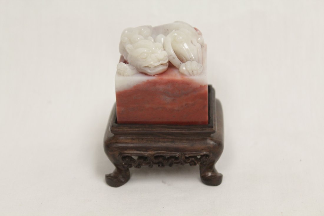 Beautiful Chinese agate carved seal (1 of 10)