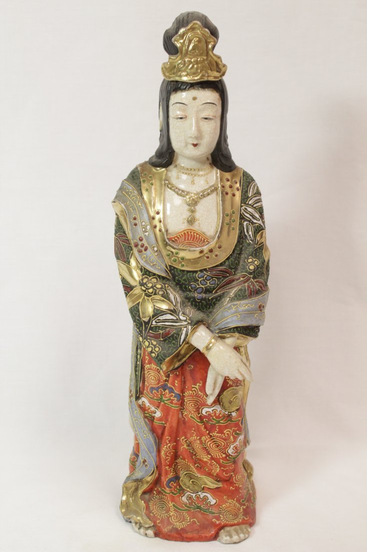 Japanese antique kutani porcelain figure: Japanese antique kutani porcelain figure, 12"H