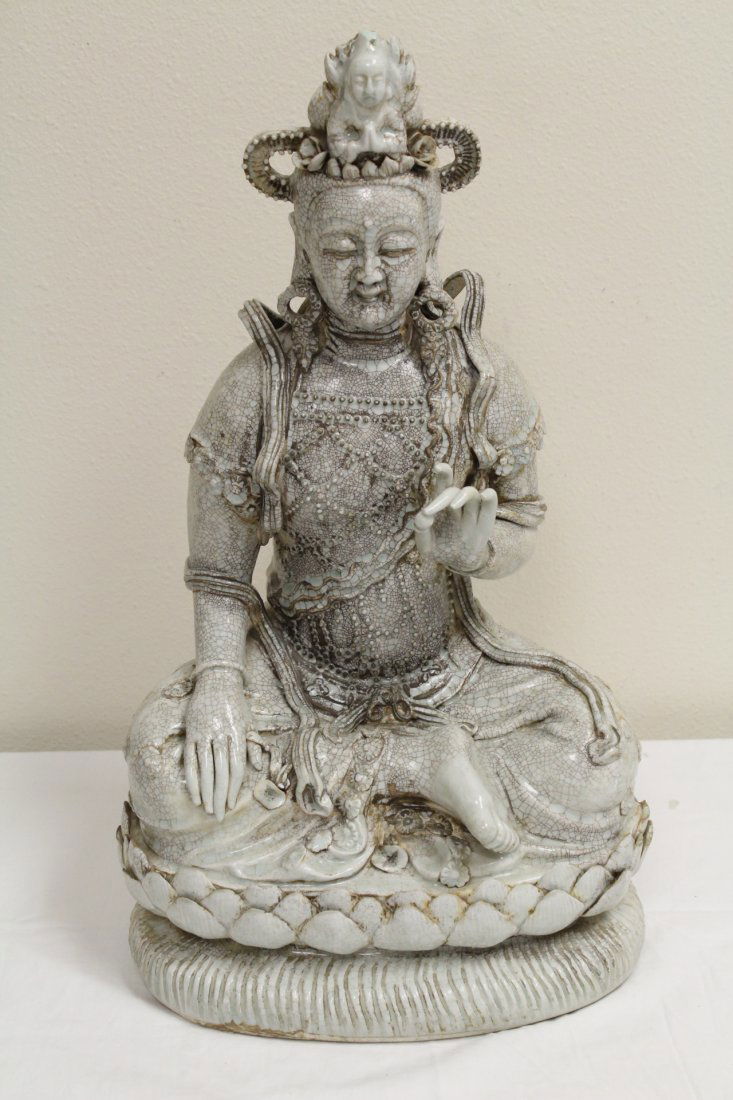Chinese Song yingqing style porcelain Buddha (1 of 10)