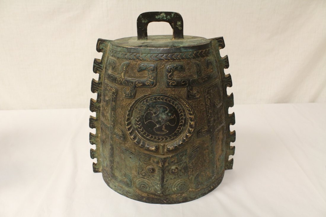 Chinese archaic style bronze bell (1 of 10)
