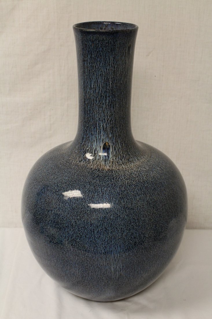 Unusually large Chinese porcelain bottle vase (1 of 10)