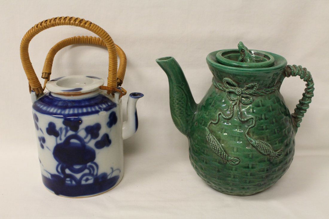 2 porcelain teapots (1 of 10)