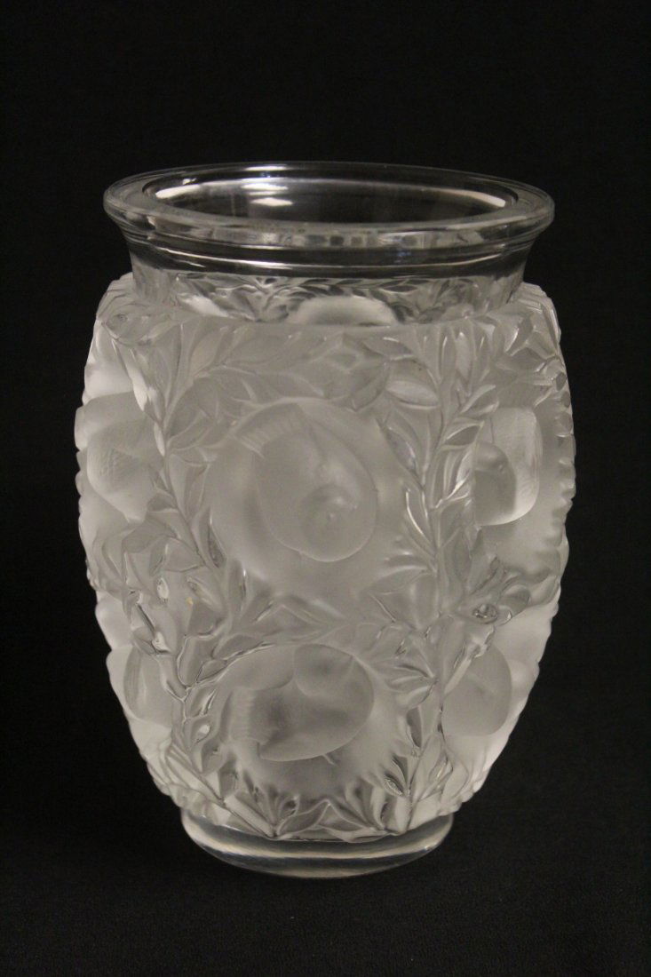 Lalique crystal jar decorated with pheasants (1 of 10)