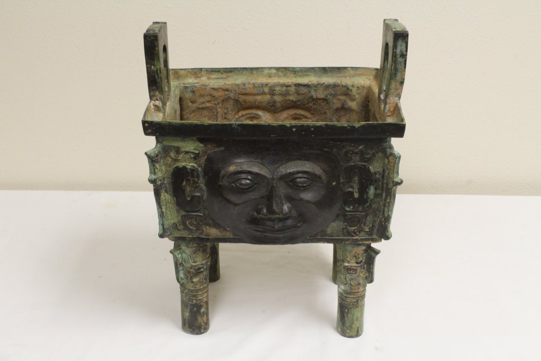 Chinese archaic style bronze square 4-feet ding (1 of 10)