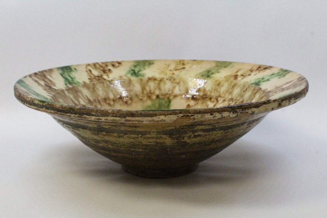 Chinese antique sancai pottery bowl (1 of 10)