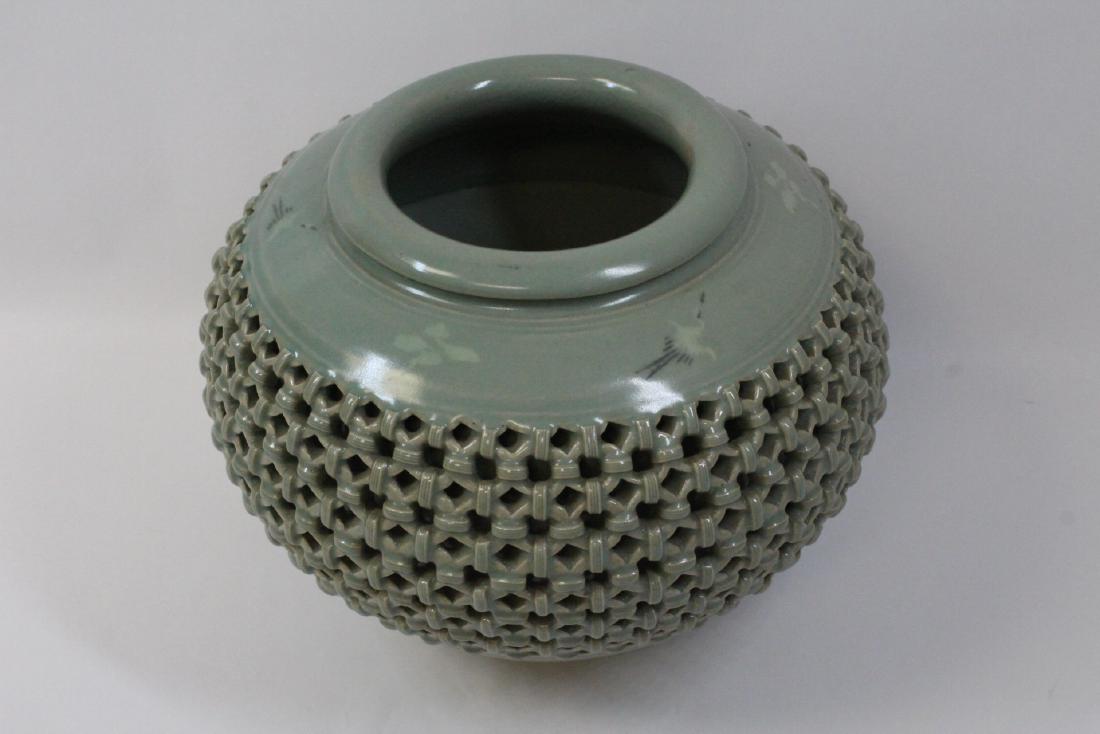 Korean celadon double jacket porcelain jar (1 of 10)