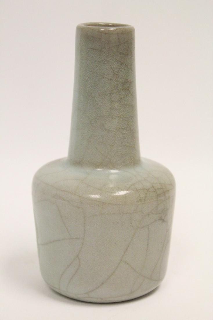Chinese Song style porcelain vase (1 of 10)