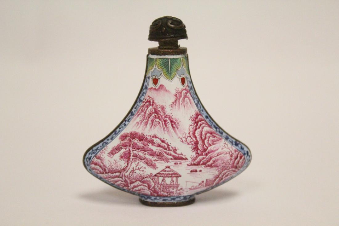 Enamel on copper snuff bottle (1 of 10)