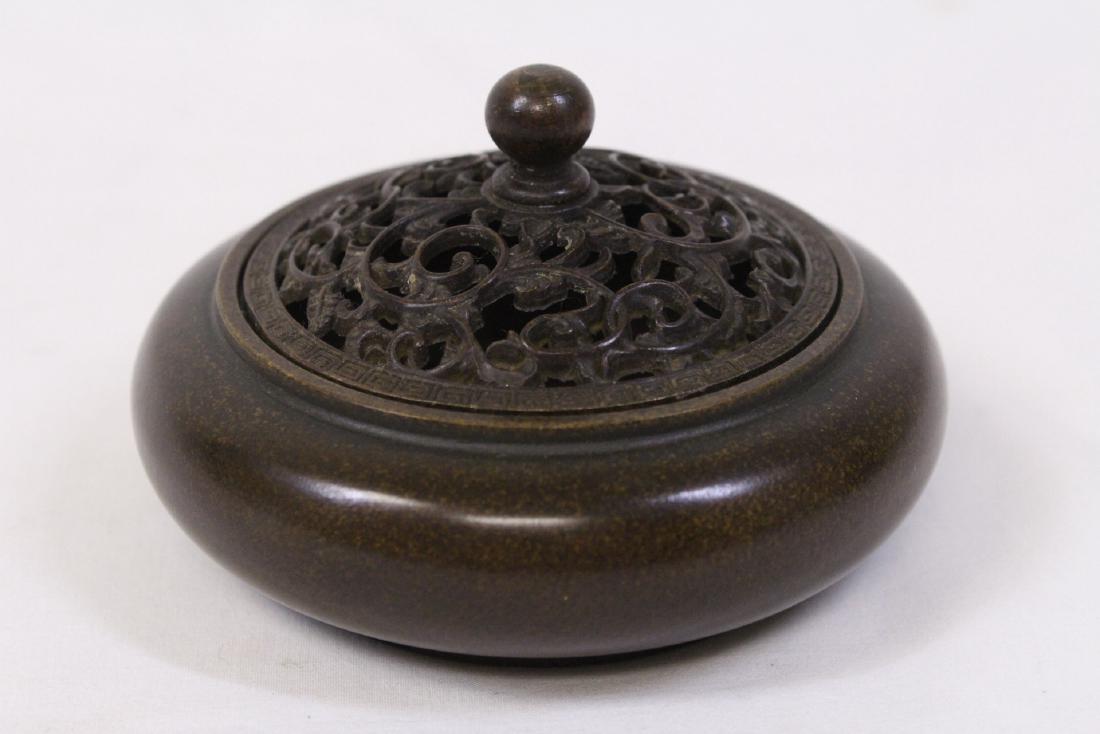 A very heavy small bronze covered censer (1 of 10)