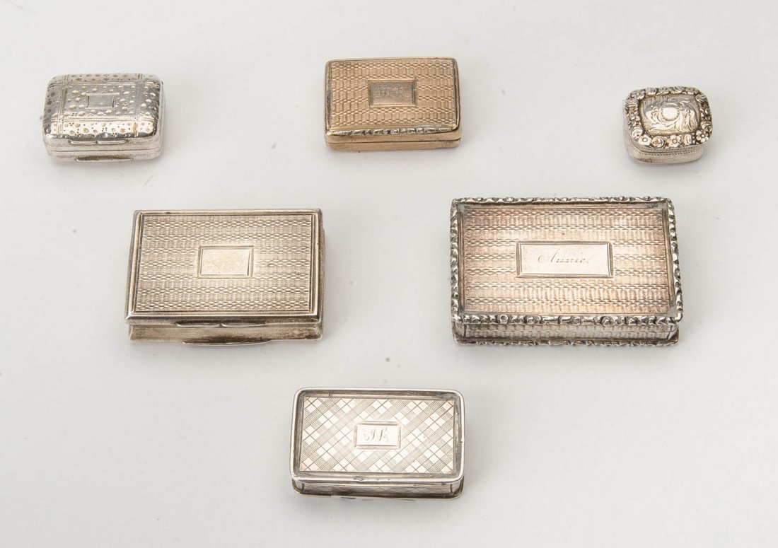 A collection of five Georgian silver vinaigrettes, 18th: A collection of five Georgian silver vinaigrettes, 18th century and later together with a small silver snuff box, Nathaniel Mills, Birmingham 1827 74gms 5cm-2cm