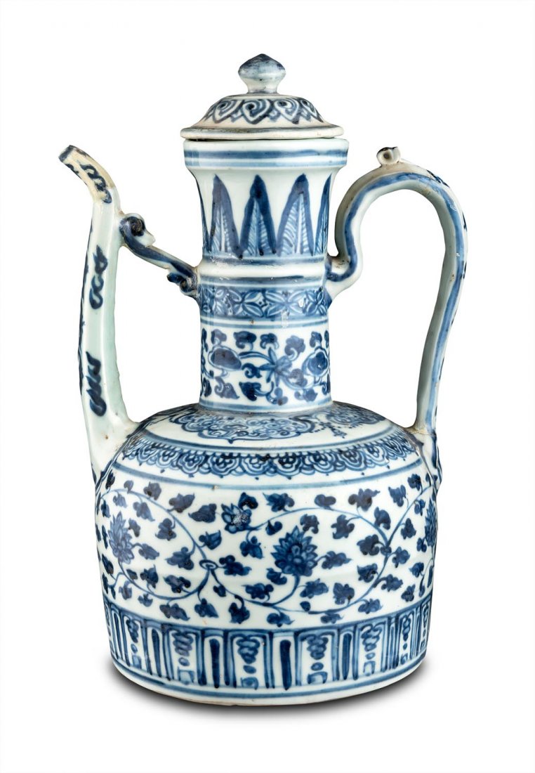 A rare Chinese blue and white cylindrical ewer and (1 of 1)