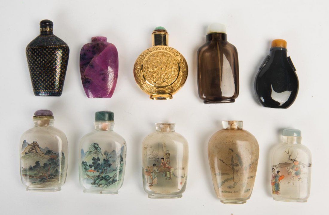 A collection of 14 Chinese snuff bottles, 20th Century (1 of 2)