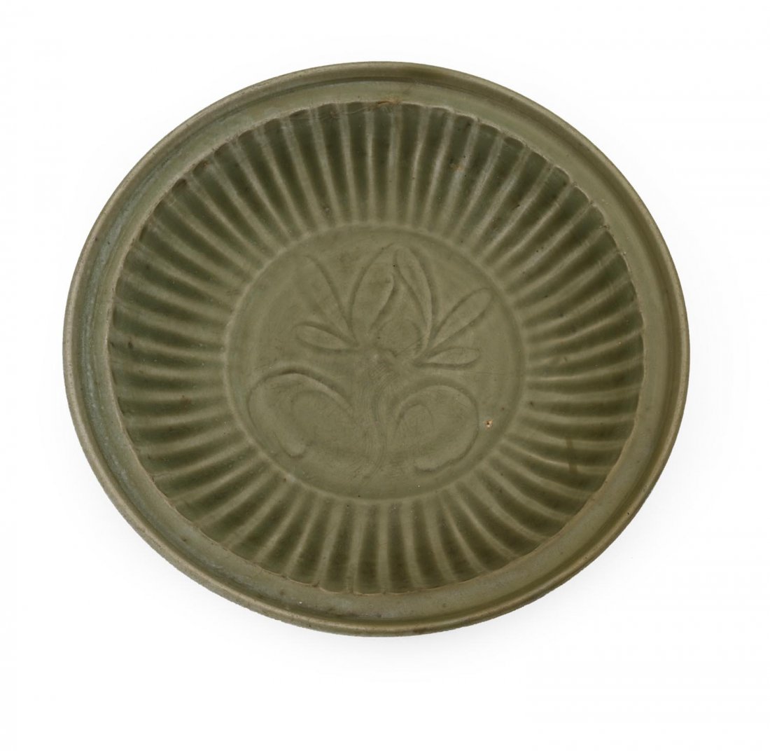 A Chinese Longquan ware celadon charger (1 of 1)