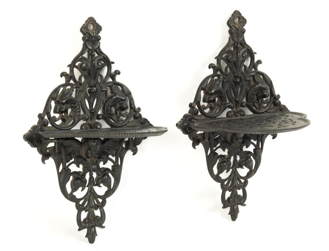 A pair of Russian finelyÂ cast iron wall brackets, (1 of 1)