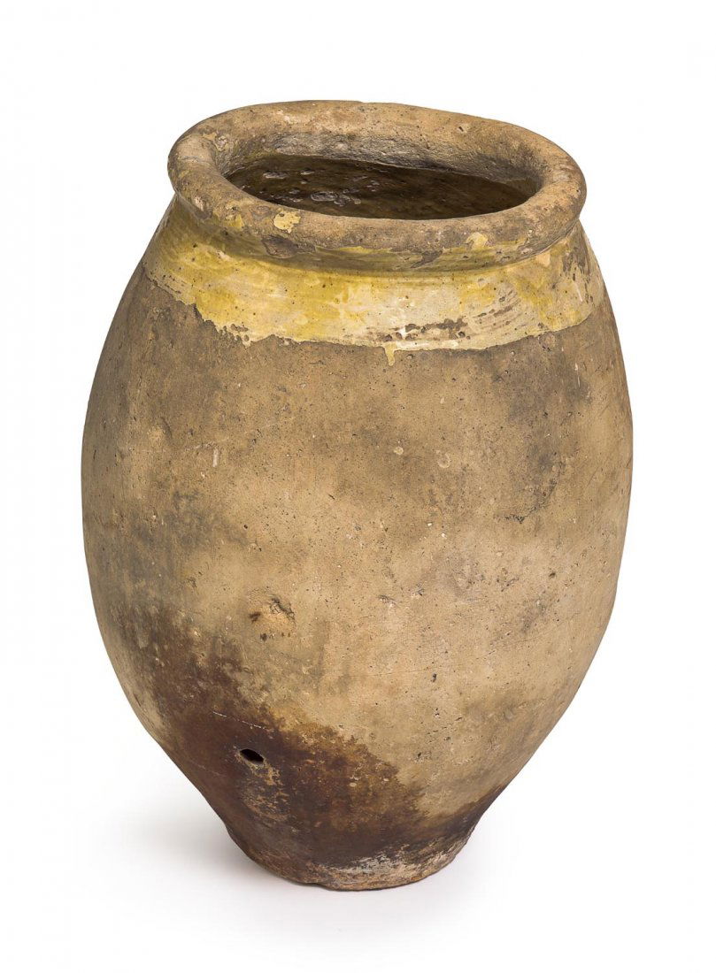 A 17th/18th century Biot Jarre, southern French (1 of 1)