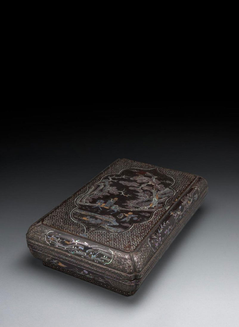 A Chinese rectangular black and red lacquer box and (1 of 1)