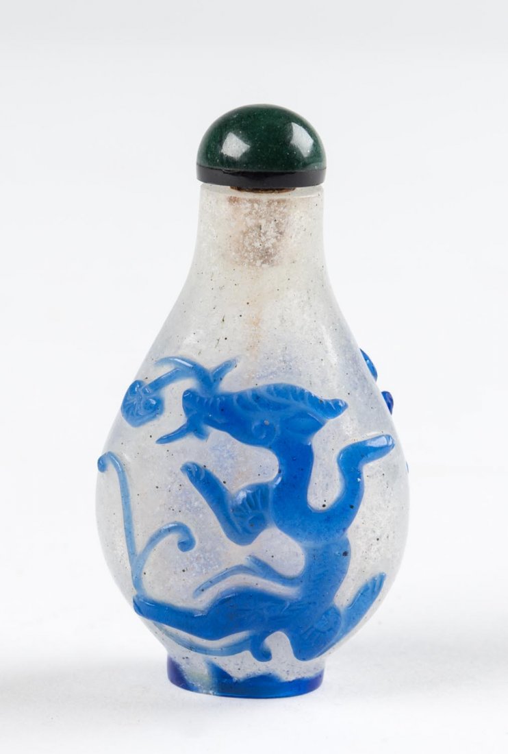 A blue overlay glass snuff bottle, 19th century (1 of 1)