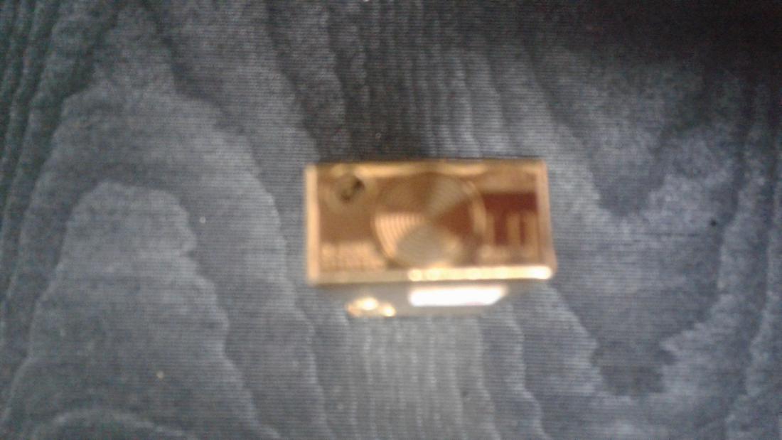 Gold  Lighter (1 of 6)