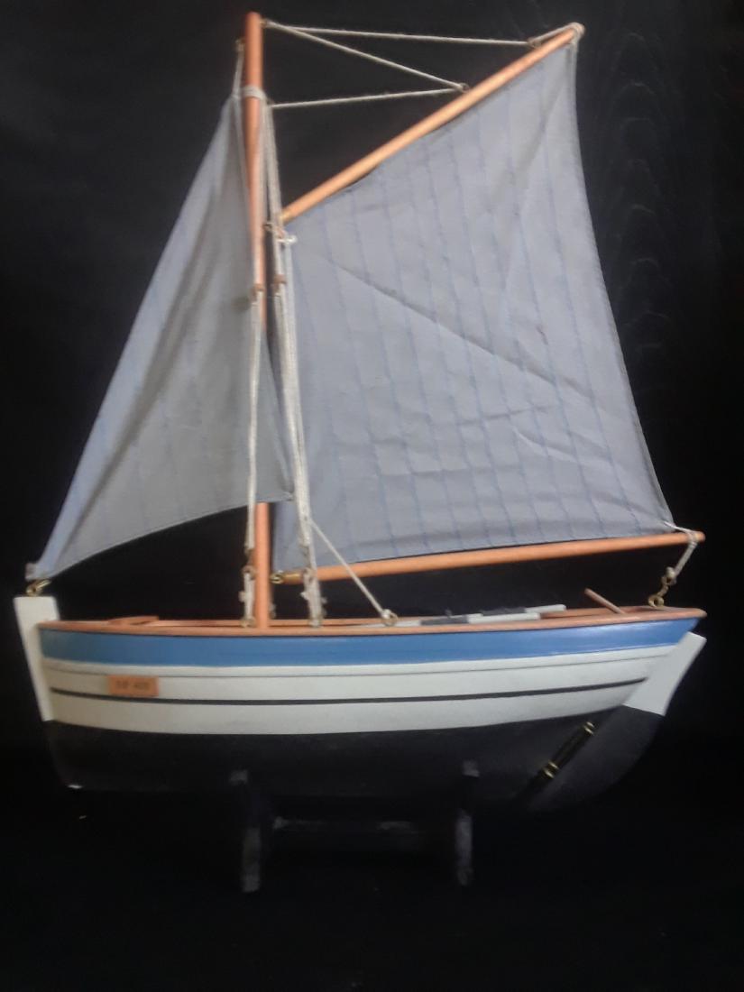 sailboat model: sailboat model(L43cm,H34cm,P12cm)