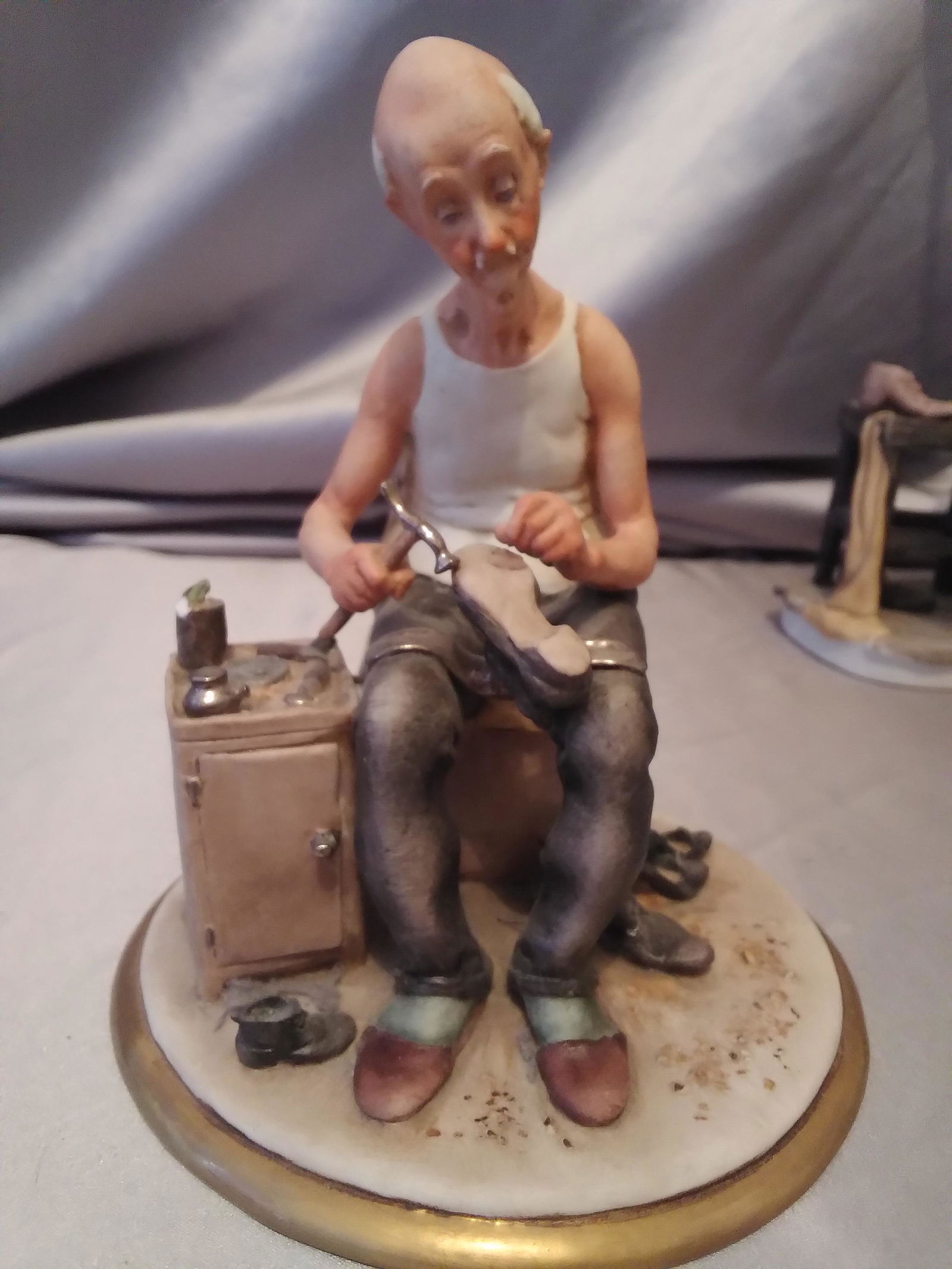 ITALIAN PORCELAIN FIGURINE OF A SHOEMAKER (1 of 8)