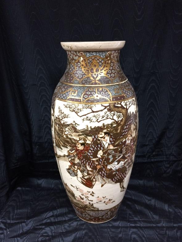 Large Satsuma vase (1 of 5)