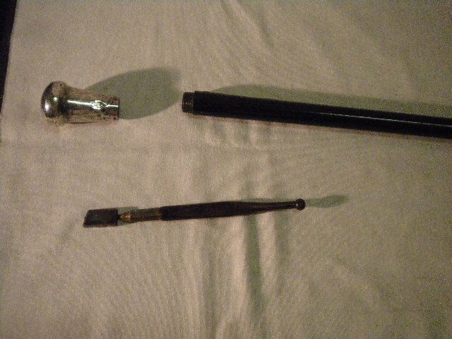 Walking stick: Walking stick, ebony cane, pommel with glass cutter inside. English, second half of 19th Century. H: cm 92 (36,2 inch)