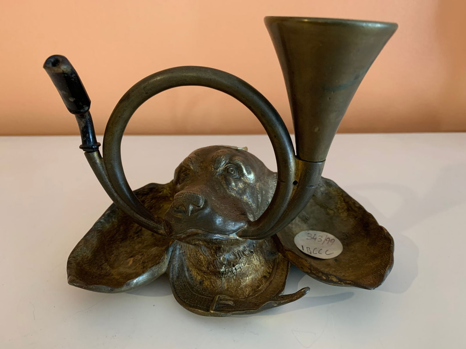 Vienna Bronze Hunt Dog (1 of 6)