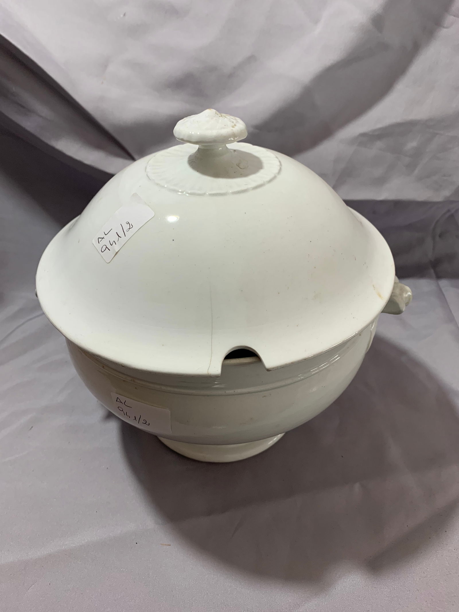 S.C. Richard Ginori  Italian Pottery Tureen (1 of 4)