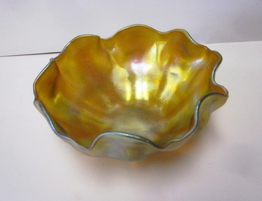 Tiffany Glass Bowl (1 of 3)