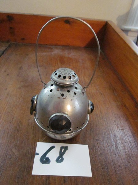 Bicycle Lamp (1 of 2)