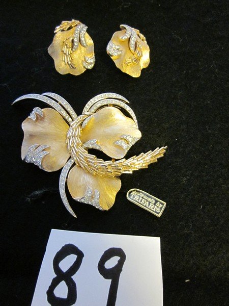 Trifari: brooch and earrings