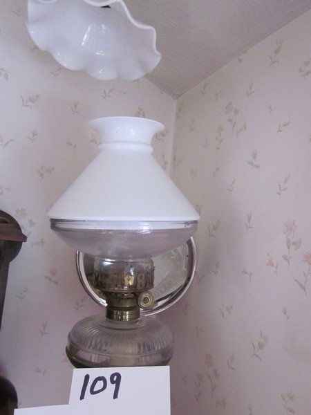 Bracket Lamp (1 of 1)