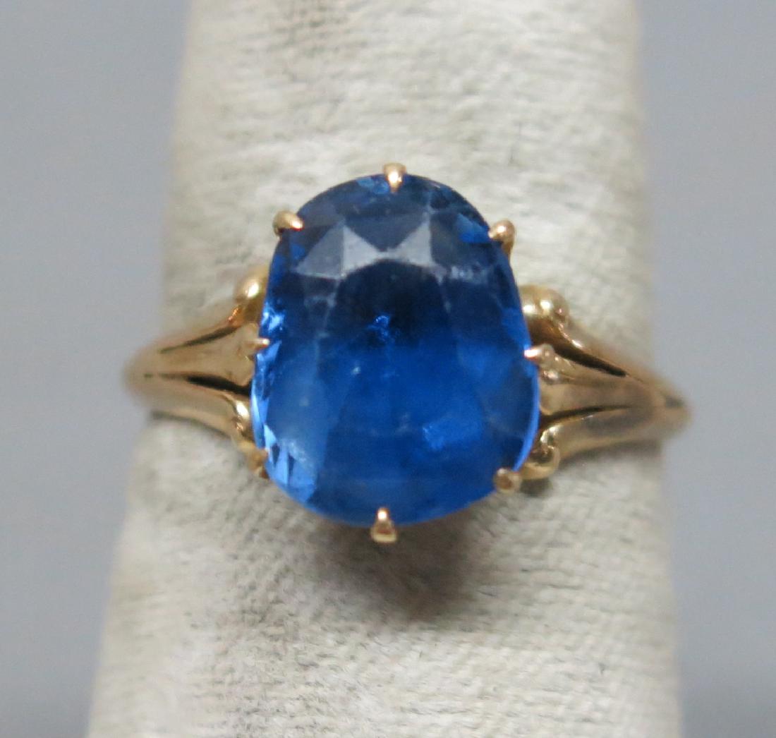 ANTIQUE GOLD RING WITH SAPPHIRE CORUNDRUM, (1 of 2)