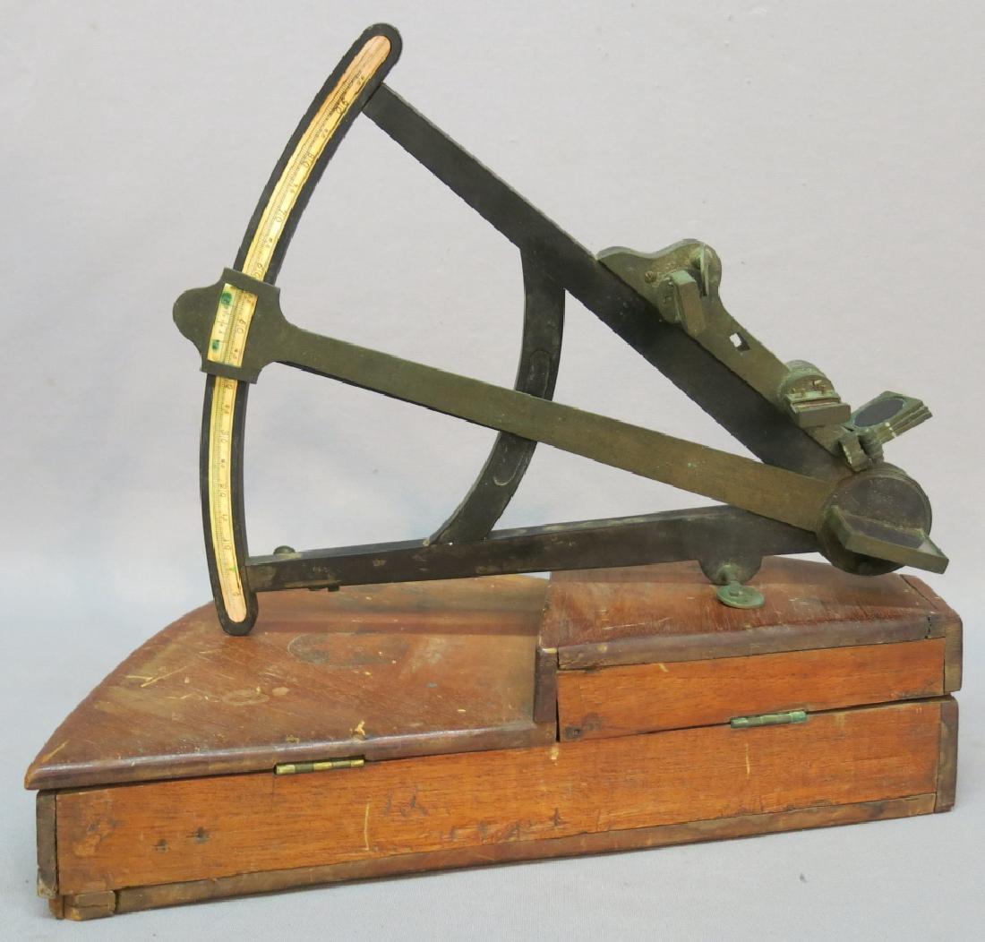 EBONY MARINER'S OCTANT IN WOODEN CASE (1 of 4)