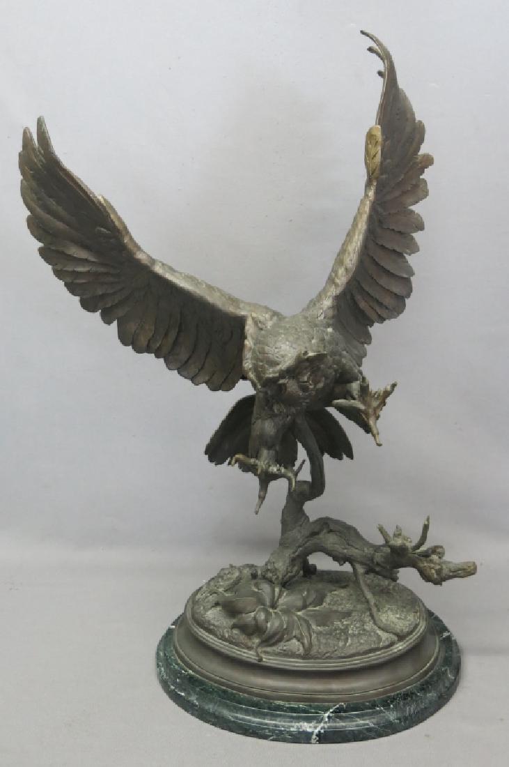 BRONZE OF AN OWL IN FLIGHT AFTER JULES MOIGNIEZ (1 of 3)