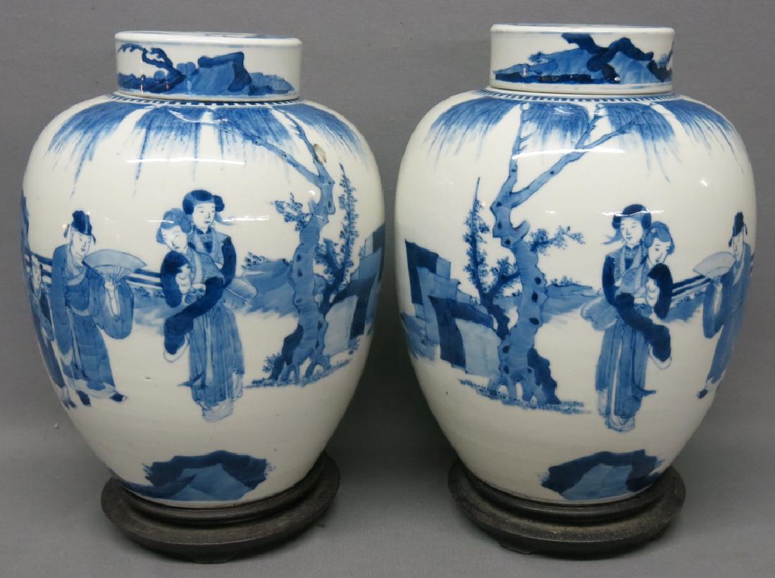 TWO LARGE CHINESE PORCELAIN GINGER JARS (1 of 11)
