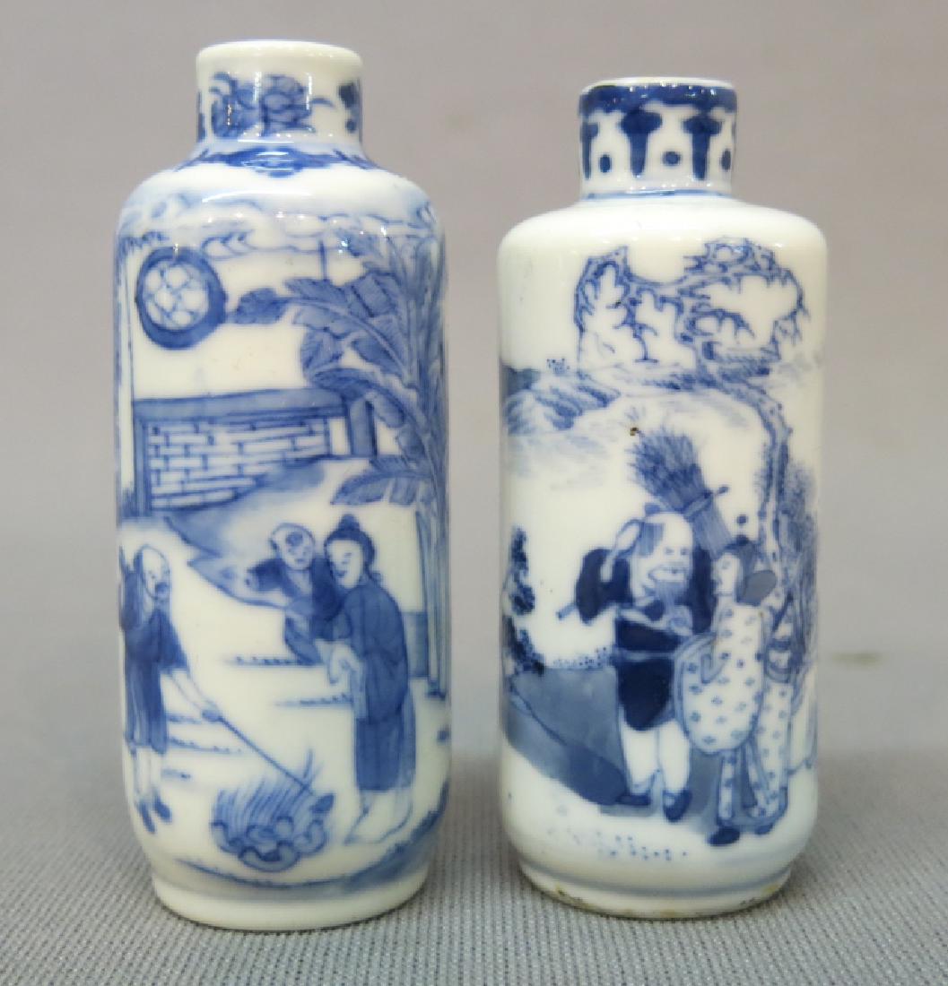TWO CHINESE PORCELAIN SNUFF BOTTLES, ONE MARKED (1 of 4)