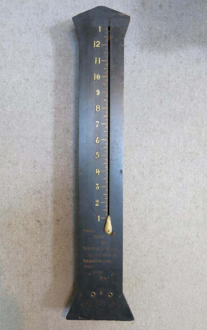 DICKORY DICKORY NOVELTY CLOCK BY DUNGAN & KLUMP (1 of 6)