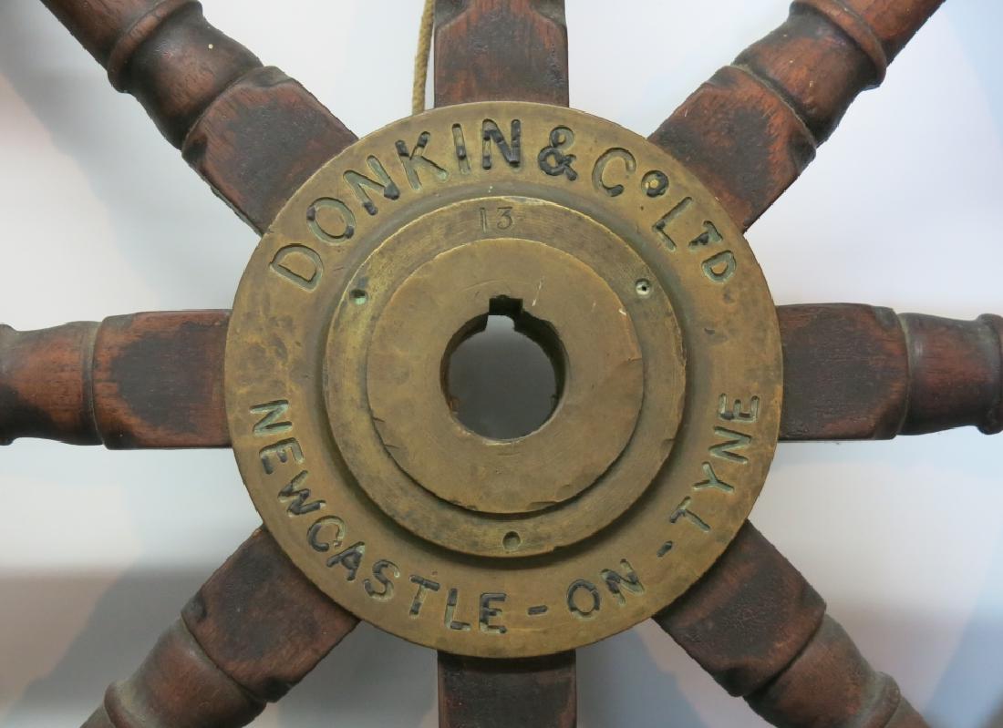 LATE 19TH C. ENGLISH SHIPS WHEEL WITH BRASS HUB (1 of 3)