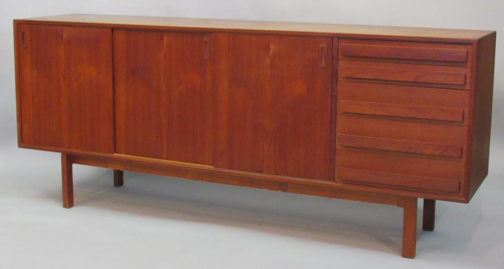 RANDERS MOBELFABRIC DANISH MODERN TEAK SIDEBOARD (1 of 4)