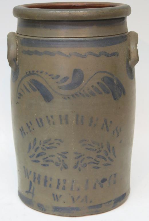 H.E. BEHRENS 4 GALLON STONEWARE CHURN (1 of 5)